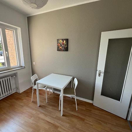 Emas4 Wohnung Mit 2 Einzelbetten, Kueche Krefeld Dış mekan fotoğraf